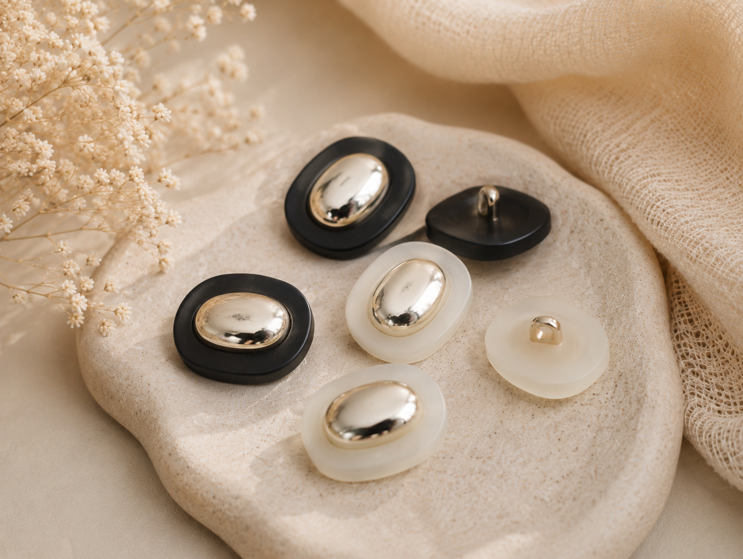 Guziki ozdobne eleganckie stylowe 20 mm – 2 szt. Guziki ozdobne eleganckie stylowe 20 mm – 2 szt.